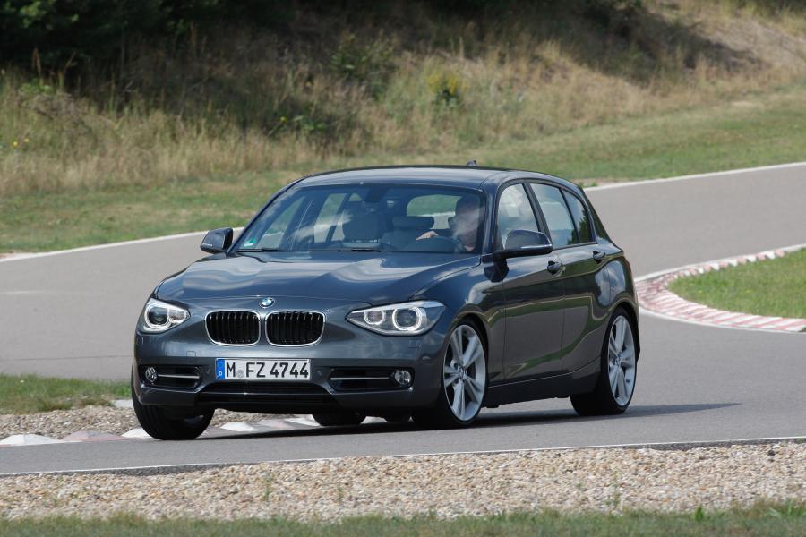  BMW 118i Sport Line 2011 года  (фото 117 из 185)